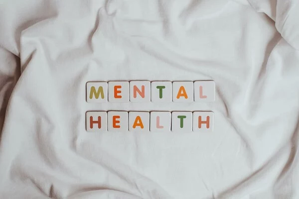 Understanding Relationship Between Clothing and Mental Health